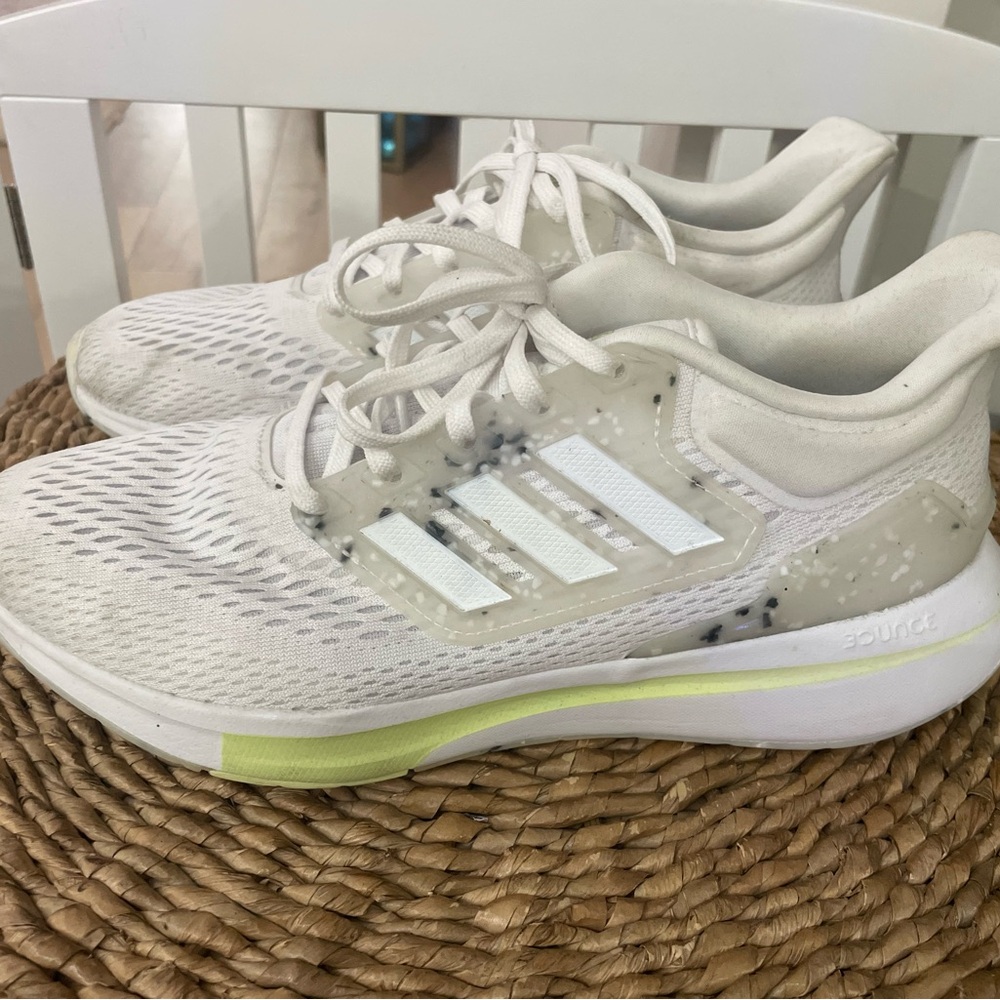 Adidas Bounce Running Shoes